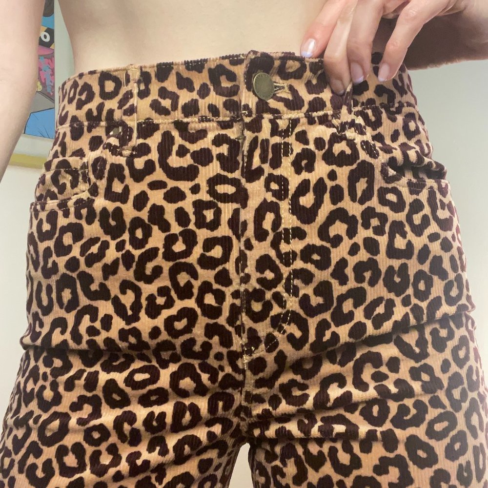 High-Waist Leopard Corduroys with Skinny Leg